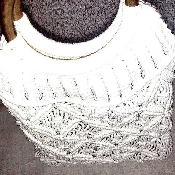 Macramé Handbag Crochet Tote Wooden Handle, 20” Clean like new - Picture 4 of 7